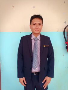 ผอครูรูปรวม_200901_704