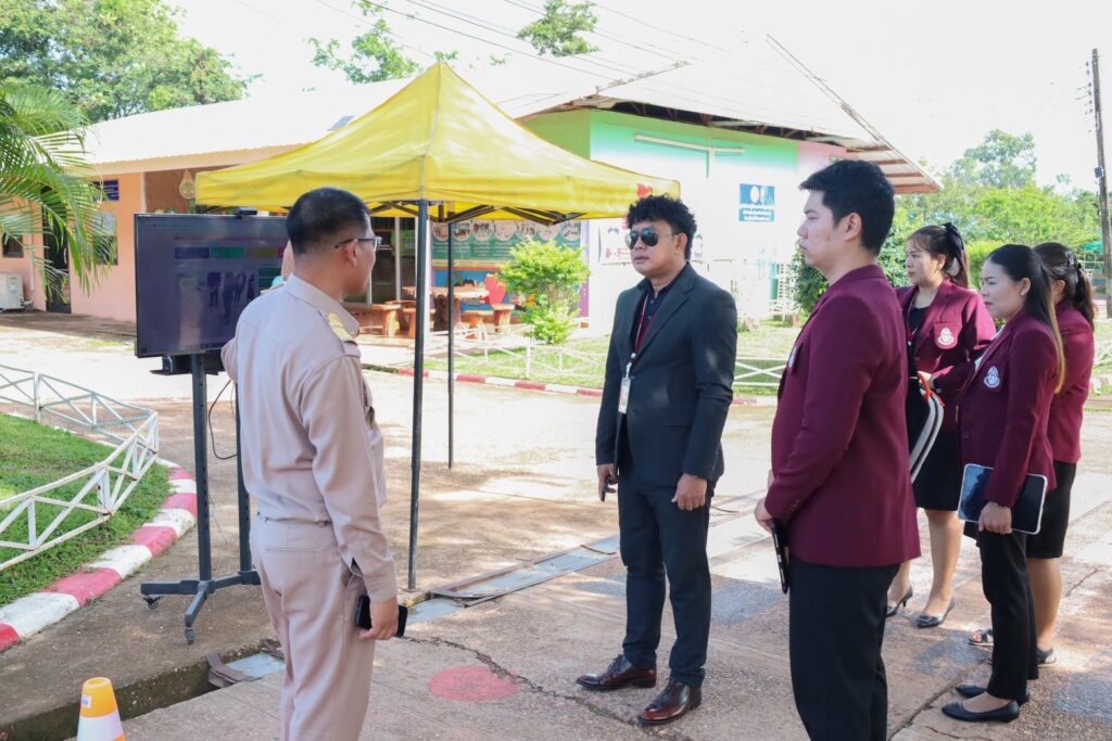 LINE_ALBUM_ต้อนรับคณะศึกษาดูงาน_260616_73