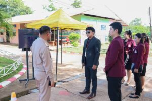 LINE_ALBUM_ต้อนรับคณะศึกษาดูงาน_260616_73